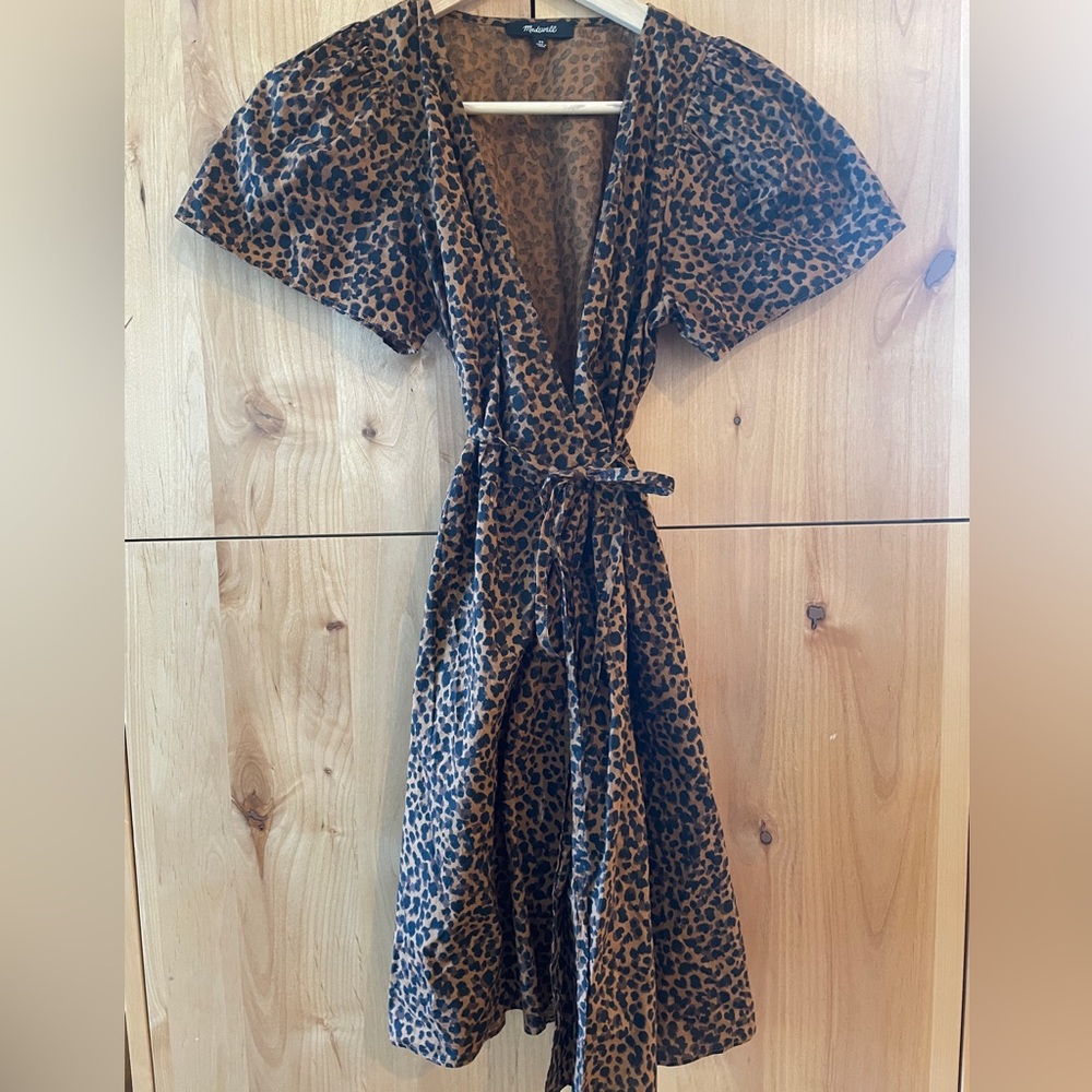 NWOT MADEWELL DRESS | Leopard Print Wrap Dress fits xs-s